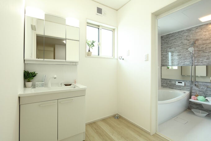 洗手台外推與浴室分離