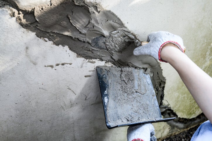 補上防壁癌水泥