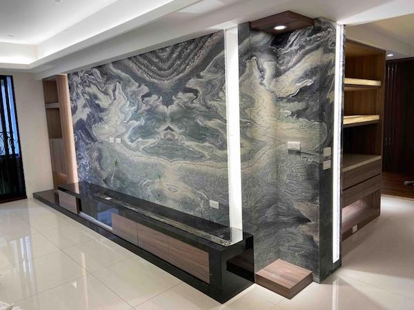深灰色大理石電視牆