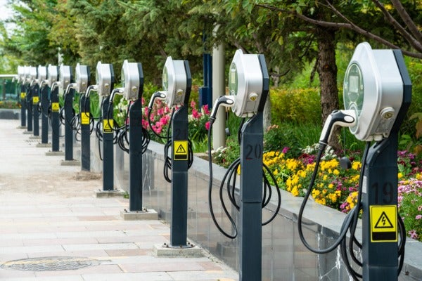 電動車AC柱型充電樁