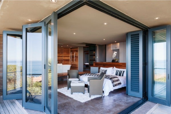 折疊鋁框玻璃門