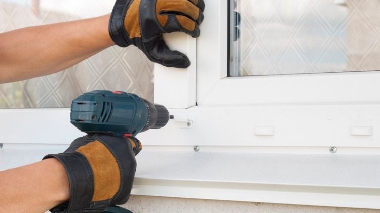 乾式工法-用五金固定隔音窗窗框