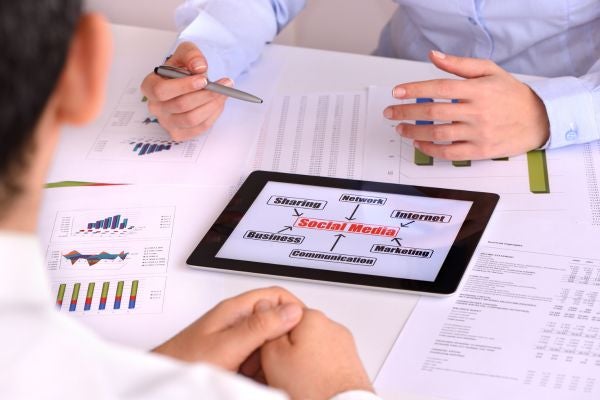 數據分析與報告