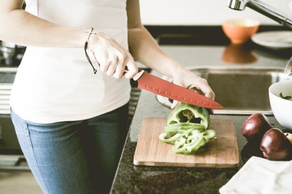 備餐時請使用砧板