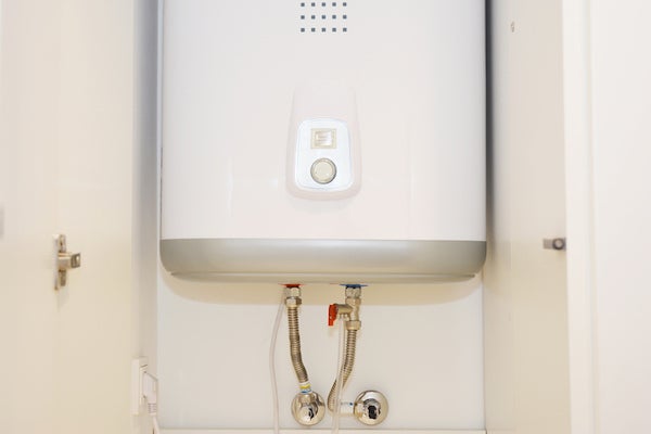 安裝熱水爐的注意事項：儲水式電熱水爐