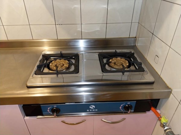 ▲崁入式瓦斯爐