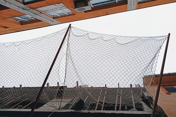 防墜網安裝過程中有哪些注意事項？