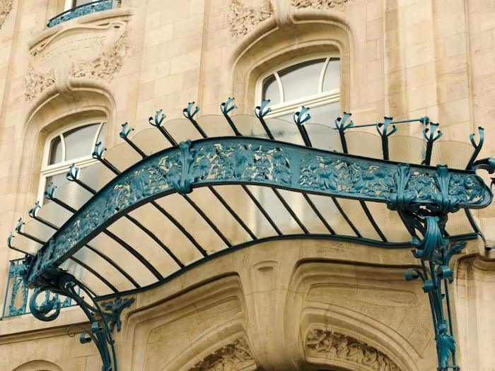 鍍鋅鑄鐵採光罩骨架價格：新藝術風格的鑄鐵鍍鋅採光罩