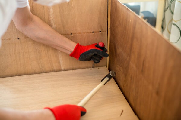 系統櫃拆裝注意事項