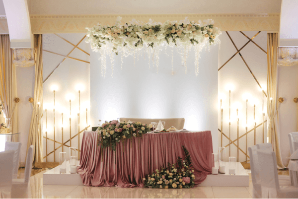 奢華風婚禮背板佈置