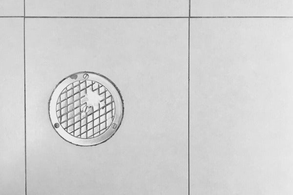 如有排水需求，以一字起子將密封式排水孔蓋的螺絲轉開即可使用