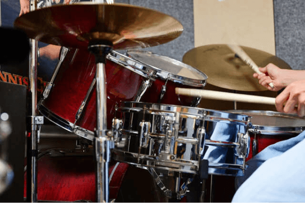 影響打鼓課程費用的因素