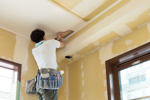 天花板壁紙施工有哪些注意事項？