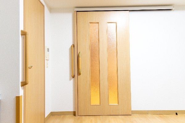 懸吊式拉門門片價格