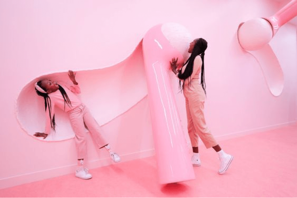 立體物件互動打卡牆設計