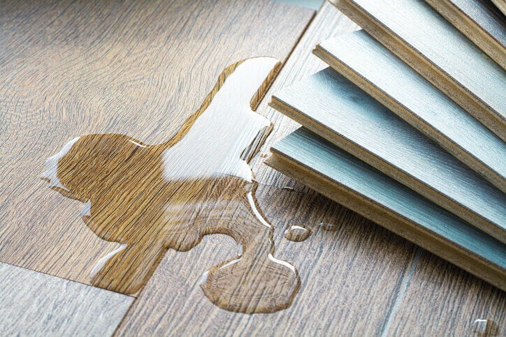 SPC石塑地板優缺點：防水spc