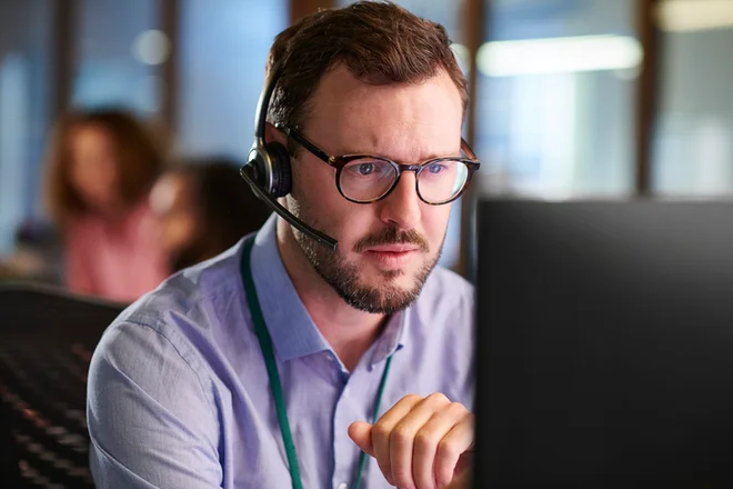 call center handler