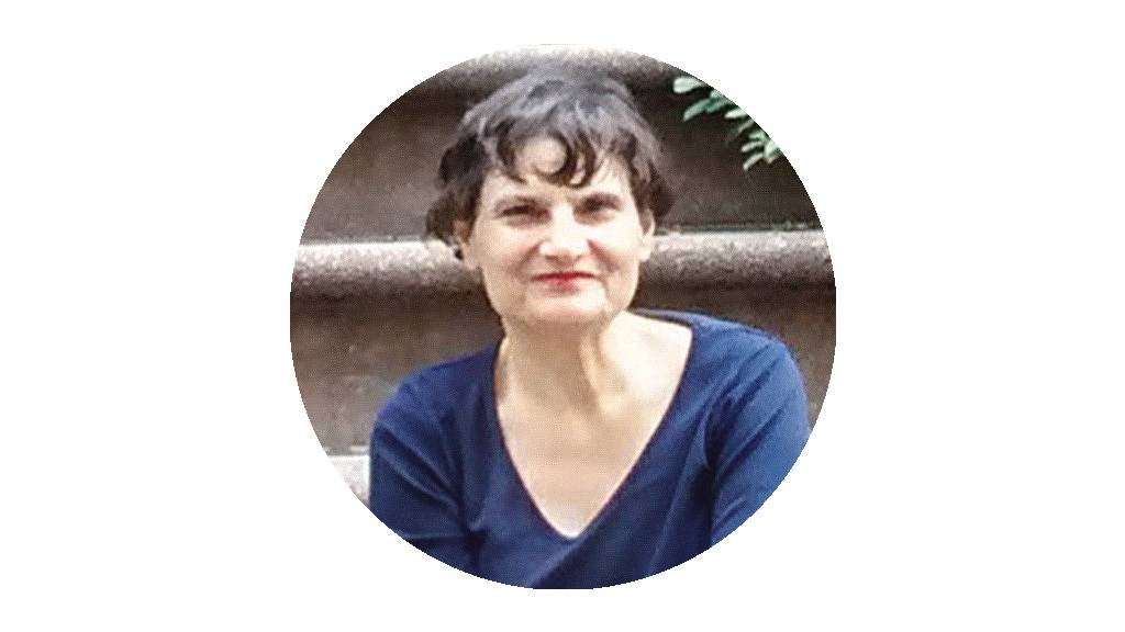 Writer and journalist Eva Lewicki