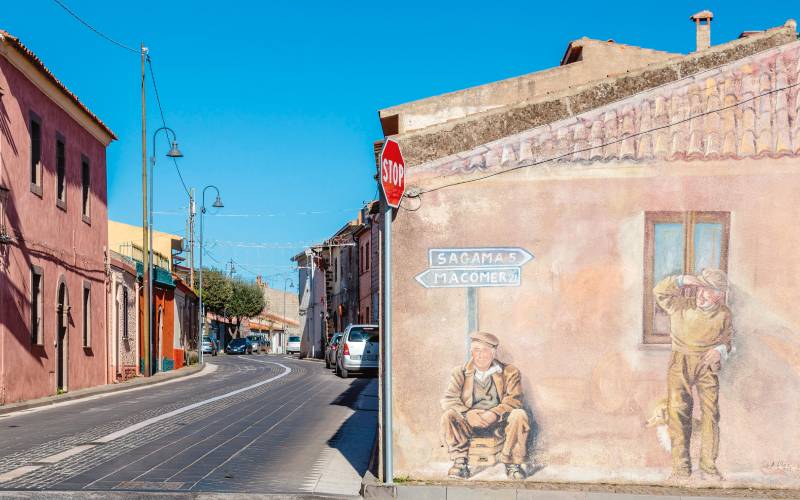 An image of a street in Sardinia in the Blue Zone
