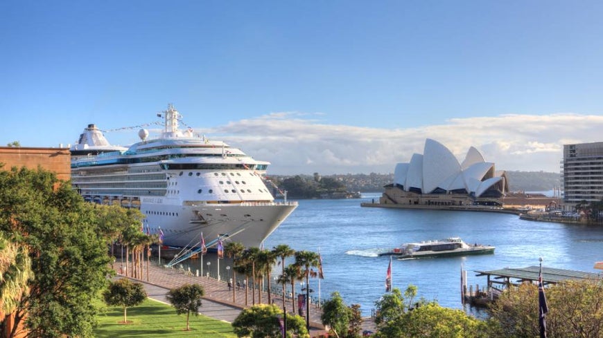 cruise ship departing from Sydney 
