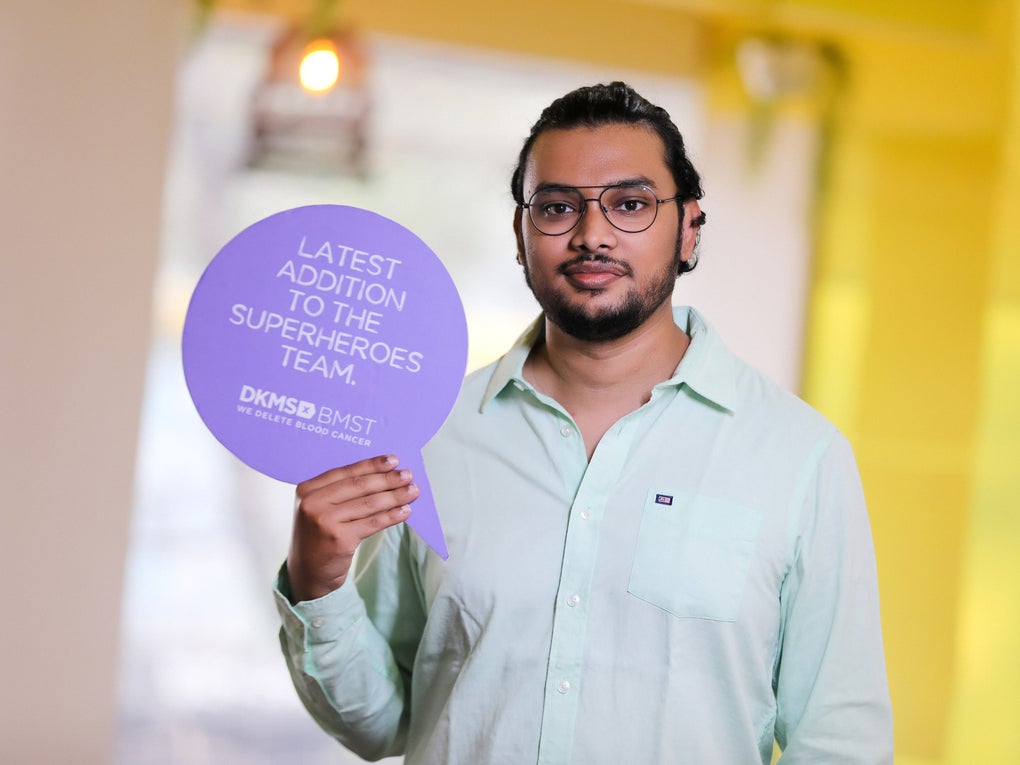 Mahamithra with speech bubble Mahamithra with speech bubble