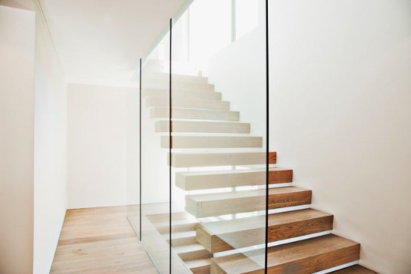樓梯玻璃隔間