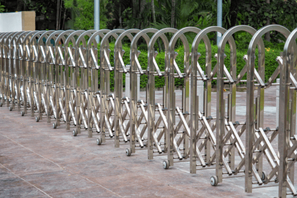 伸縮門常見缺點整理