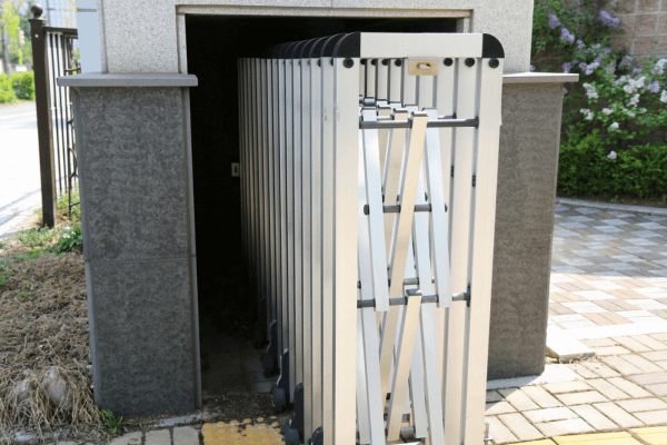 伸縮門價格要多少？產品價格、安裝費用一覽