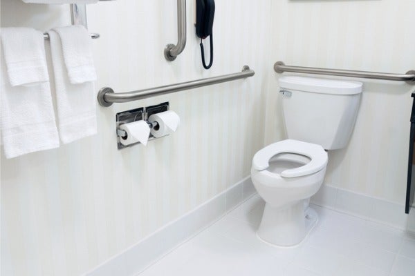 浴室為什麼要安裝扶手？