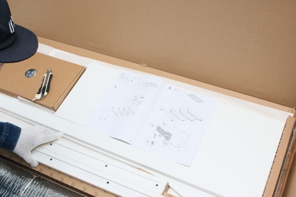 IKEA家具的組裝說明書通常只有分解圖說