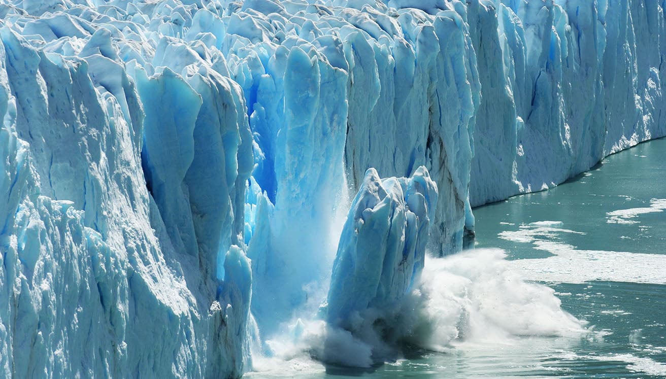 Ice shelf crumbling