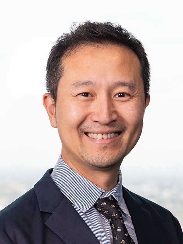Jin-Wen Zhu | Team Leader, Investment Operations | Maple-Brown Abbott